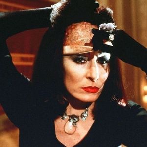 Meet your Posher, Chelly